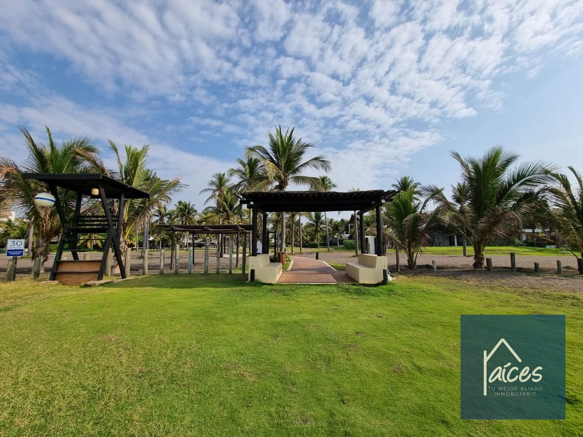 Exclusiva Villa en venta BLANC Monterrico (D) — Casa en Venta en Pueblo Nuevo Viñas, Santa Rosa — foto 2 de 17