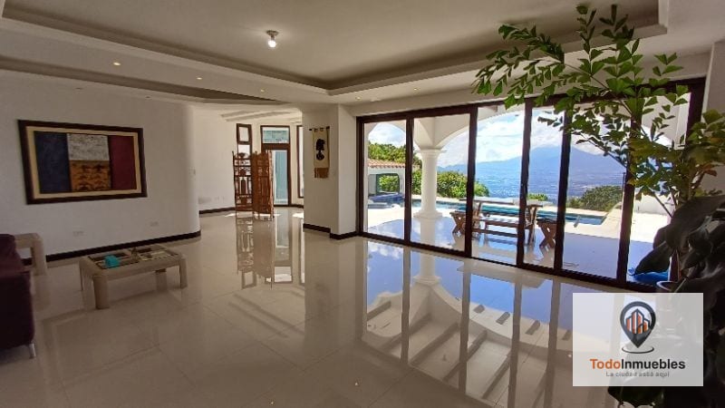 Casa en Venta en Montebello km 9.5 CES — Casa en Venta en Carretera a El Salvador, Guatemala, Ciudad — foto 2 de 13