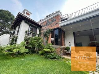 Casa en Condado El Obispo, Antigua Guatemala — Casa en Venta en Antigua, Sacatepéquez — miniatura 1 de 16