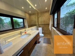 Casa en Condado El Obispo, Antigua Guatemala — Casa en Venta en Antigua, Sacatepéquez — miniatura 3 de 16
