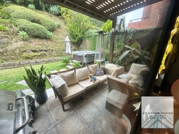 Casa en venta en Residencias Concepción Camelias — Casa en Venta en Carretera a El Salvador, Guatemala, Ciudad — foto 3 de 10