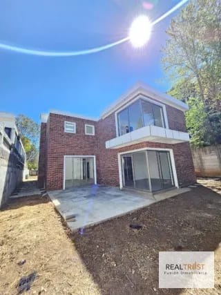 Casa Nueva en Venta San Antonio — Casa en Venta en Carretera a El Salvador, Guatemala, Ciudad — miniatura 7 de 9
