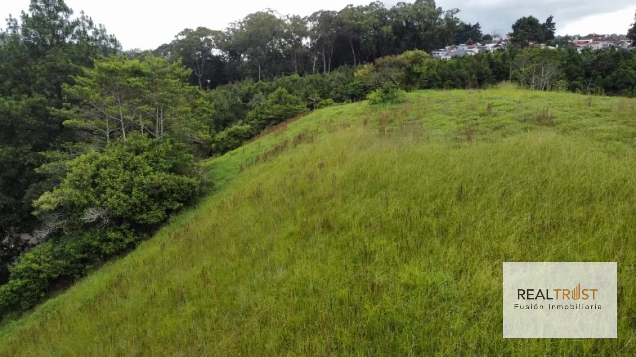 Vendo Precioso Terreno en Condominio Francisco Javier KM. 16.5 CAES — Terreno en Venta en Carretera a El Salvador, Guatemala, Ciudad — foto 3 de 6