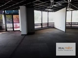 Renta Oficina Murano Center Zona 10 — Oficina en Alquiler en Zona 10, Guatemala, Ciudad — miniatura 4 de 6