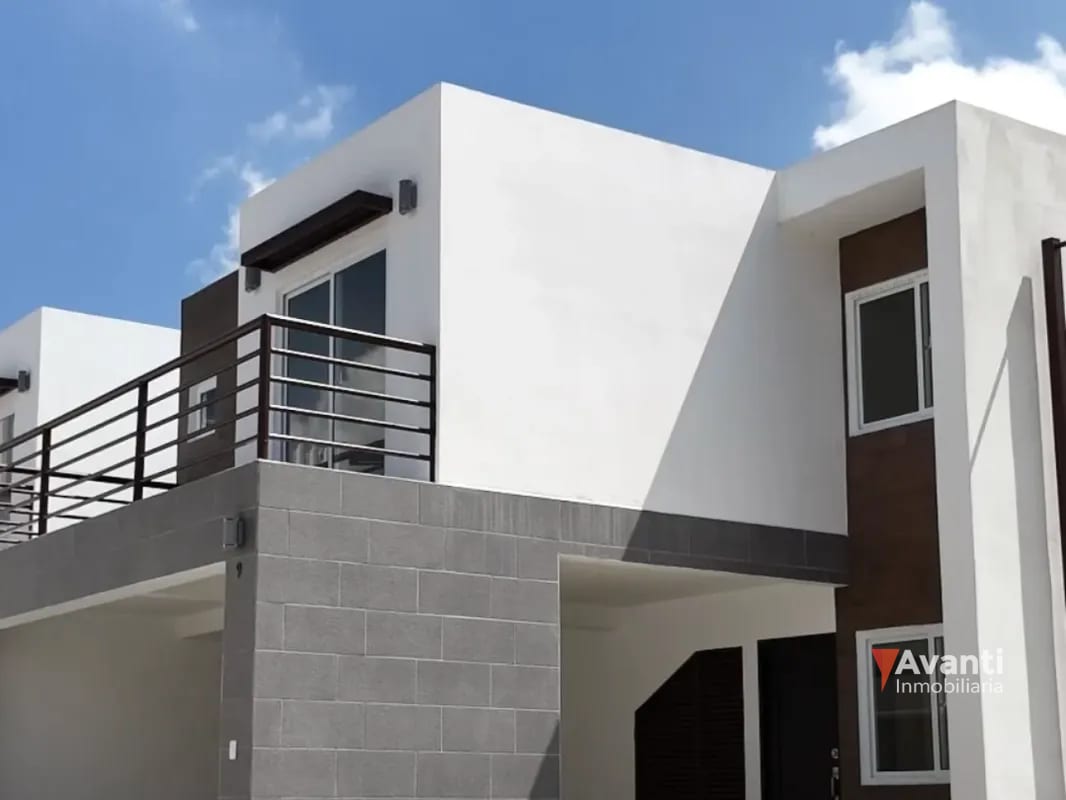 Venta Casas San Cristóbal, en Condominio — Casa en Venta en Zona 8 Mixco, Guatemala, Ciudad — foto 1 de 17