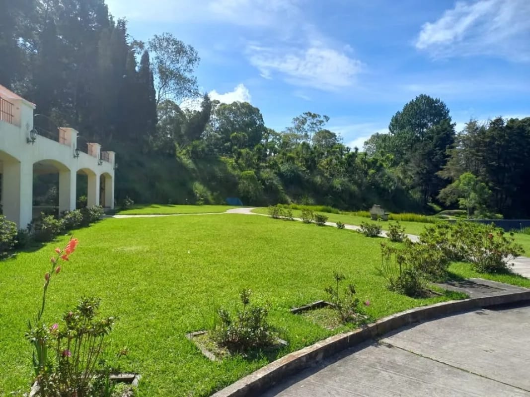 Terreno en Casa y Campo, Km 23 Carretera a El Salvador — Terreno en Venta en Carretera a El Salvador, Guatemala, Ciudad — foto 1 de 2