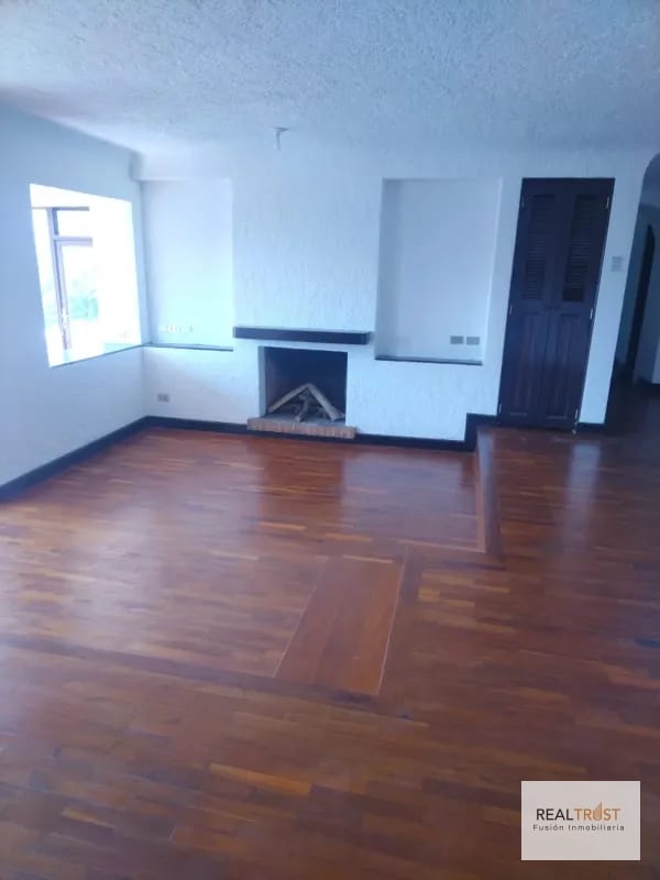 Apartamento Santa Clara las Cañas Zona 10 — Apartamento en Venta en Zona 10, Guatemala, Ciudad — foto 8 de 11