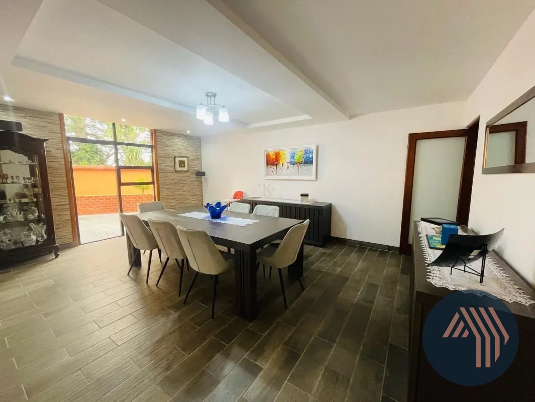 Venta de Linda Casa - el Horizonte, KM 15.8 Carretera al Salvador — Casa en Venta en El Horizonte, Carretera a El Salvador, Guatemala, Ciudad — foto 8 de 10