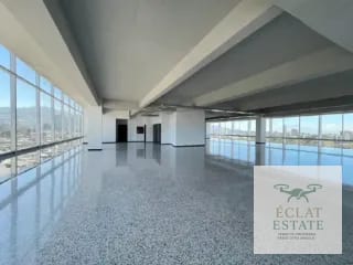 Zona 10 | Edificio Corporativo con Helipuerto | Presencia Ejecutiva — Apartamento en Alquiler en Zona 10, Guatemala, Ciudad — miniatura 9 de 12