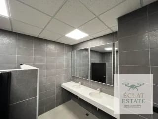 Zona 10 | Edificio Corporativo con Helipuerto | Presencia Ejecutiva — Apartamento en Alquiler en Zona 10, Guatemala, Ciudad — miniatura 8 de 12