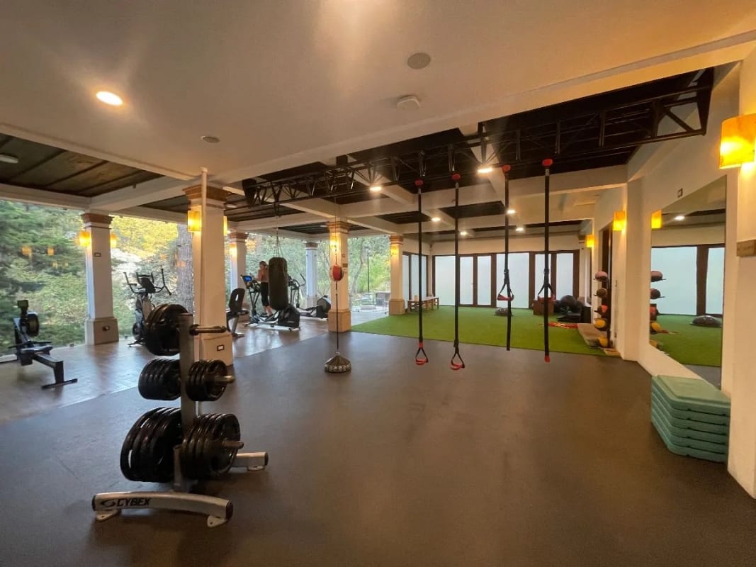 Apartamento Amplio Renta Muxb al Condominio Albereda de la Española 300 MTS2~3 Dormitorios , Sala Familiar ~ Dormitorio de Servicio 2 Parqueos $2,500 + Iva (no Se Aceptan Mascotas) — Apartamento en Alquiler en Muxbal, Guatemala, Ciudad — foto 4 de 12