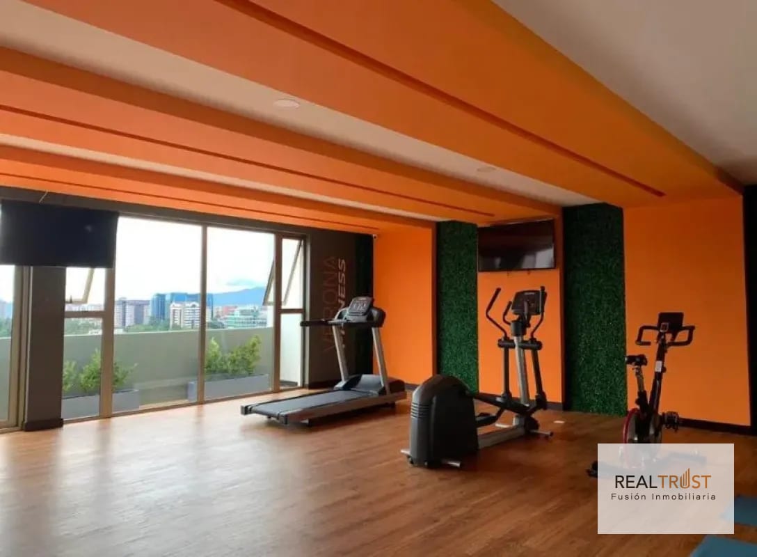 Apartamento en Renta Verona Zona 10 — Apartamento en Alquiler en Zona 10, Guatemala, Ciudad — foto 6 de 15