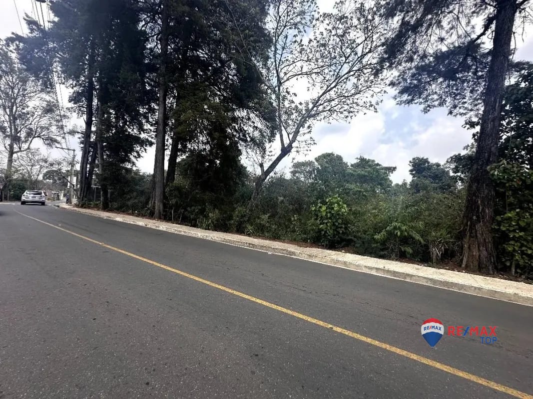 Terreno para Uso Residencial o Comercial en KM. 30 CA-1 Ruta a el Salvador, Fraijanes — Terreno en Venta en km 26-30, Carretera a El Salvador, Guatemala, Ciudad — foto 1 de 6
