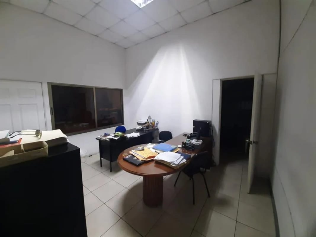 Ofibodega en Venta Zona 11, Excelente Ubicacion — Bodega / Ofibodega en Venta en Zona 11, Guatemala, Ciudad — foto 6 de 10