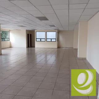 RENTA Oficina en zona 13 cerca de Las Américas — Oficina en Alquiler en Zona 13, Guatemala, Ciudad — miniatura 7 de 8