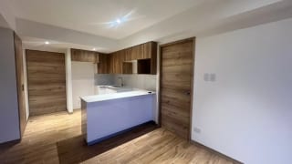 Apartamento en renta en Cendana, zona 9, Guatemala — Apartamento en Alquiler en Cendana, Zona 9, Guatemala, Ciudad — miniatura 10 de 10