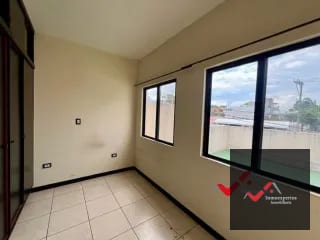 Casa en Venta San Cristobal, Zona 8 Mixco — Casa en Venta en Pinares de San Cristobal, Zona 8 Mixco, Guatemala, Ciudad — miniatura 7 de 14