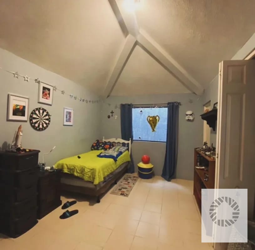 Vendo Casa Amplia en Encinal, Zona 7 — Casa en Venta en El Encinal, Zona 7 Mixco, Guatemala, Ciudad — foto 10 de 12