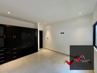Casa en Venta Carretera Cristo Rey Piedra Parada, a 3 Minutos de el Pulte — Casa en Venta en Santa Catarina Pinula, Guatemala, Ciudad — miniatura 12 de 15