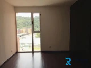VENDO Apartamento Zona 16, Nueva Caledonia — Apartamento en Venta en Zona 16, Guatemala, Ciudad — miniatura 5 de 6
