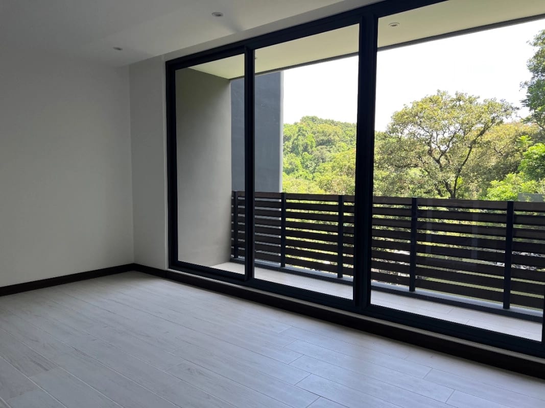 Spazio Residencias Z15, 3 Dormitorios, 139 MTS2 Dormitorio de Servicio $2,000 Incluye Mantenimiento E Iva — Apartamento en Alquiler en Zona 15, Guatemala, Ciudad — foto 1 de 13