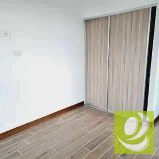 Apartamento en Venta Zona 14 — Apartamento en Venta en Vila Catorce, Zona 14, Guatemala, Ciudad — miniatura 3 de 9