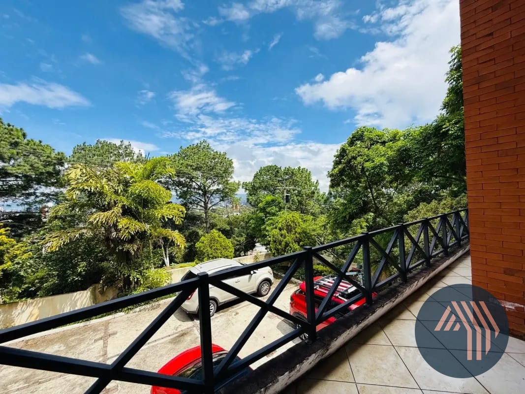 Venta de Amplia y Céntrica Casa - San Lazaro, Zona 15 — Casa en Venta en San Lázaro, Zona 15, Guatemala, Ciudad — foto 16 de 17