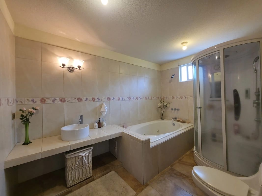 Casa en venta Condominio Vila Verde — Casa en Venta en Carretera a El Salvador, Guatemala, Ciudad — foto 2 de 16