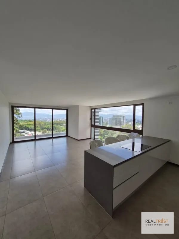 En Renta Precioso Apartamento con Terraza, San Lázaro Zona 15 — Apartamento en Alquiler en San Lázaro, Zona 15, Guatemala, Ciudad — foto 1 de 12