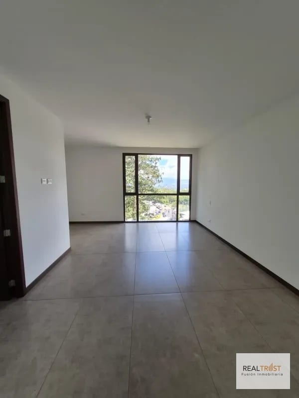 En Renta Precioso Apartamento con Terraza, San Lázaro Zona 15 — Apartamento en Alquiler en San Lázaro, Zona 15, Guatemala, Ciudad — foto 8 de 12
