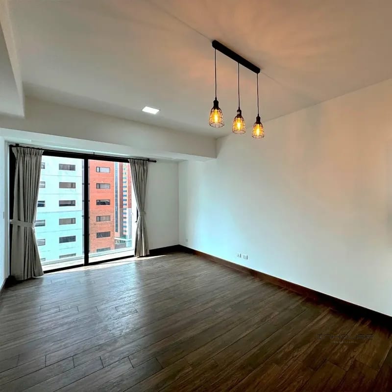 Apartamento en Venta en Zona 14 en Nivel Alto — Apartamento en Venta en Zona 14, Guatemala, Ciudad — foto 3 de 9