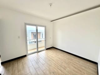 Casa en venta para estrenar en Bosques de Santa Elena — Casa en Venta en Carretera a El Salvador, Guatemala, Ciudad — miniatura 6 de 17