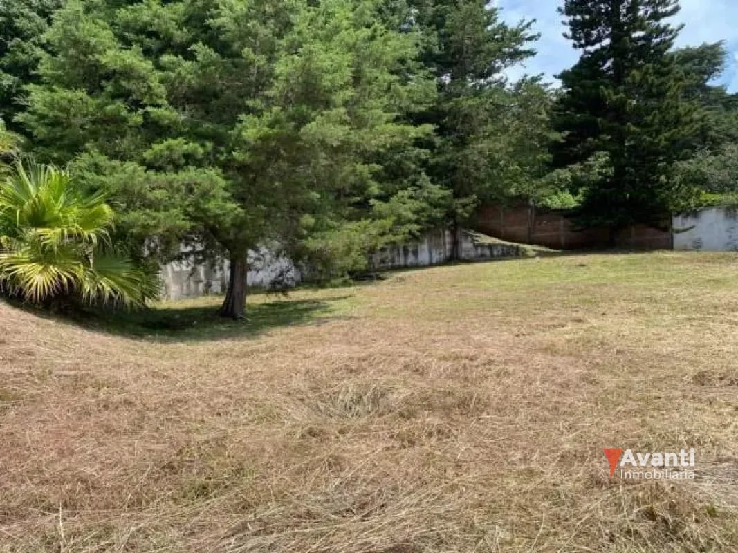 Venta Terreno Carretera a el Salvador, KM.9 — Terreno en Venta en Carretera a El Salvador, Guatemala, Ciudad — foto 6 de 9