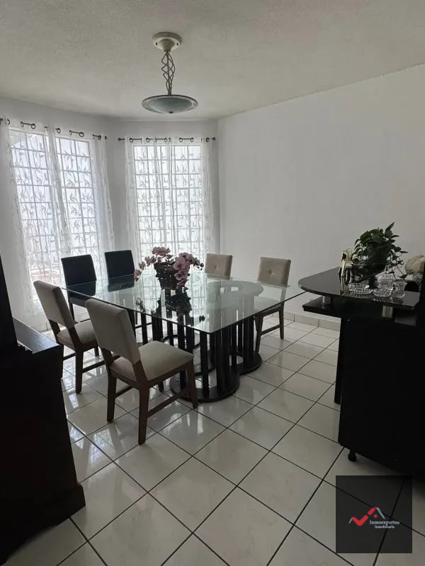 Casa en Venta San Cristobal Zona 8 de Mixco — Casa en Venta en Zona 8 Mixco, Guatemala, Ciudad — foto 10 de 13