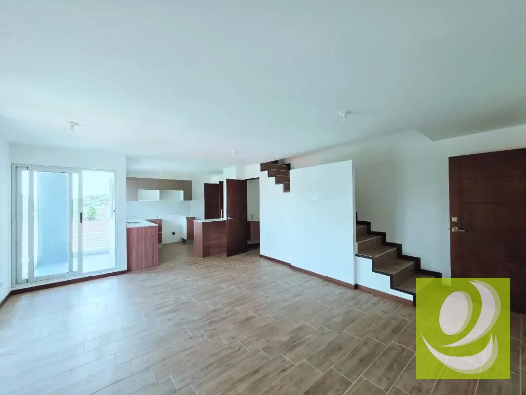 Apartamento de 2 Niveles en Venta Nuvó Naranjo Z4 Mixco — Apartamento en Venta en Condado San Nicolás, Zona 4 Mixco, Guatemala, Ciudad — foto 1 de 6