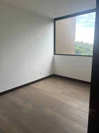 Apartamento en renta Spazio zona 15 — Apartamento en Alquiler en Zona 15, Guatemala, Ciudad — miniatura 2 de 10