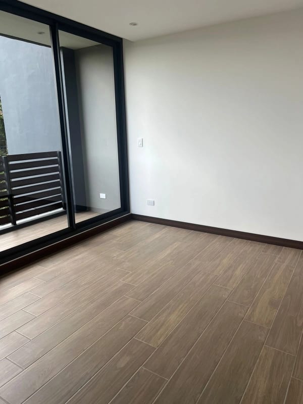Apartamento en renta Spazio zona 15 — Apartamento en Alquiler en Zona 15, Guatemala, Ciudad — foto 5 de 10