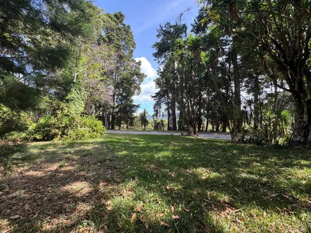 Terreno en Venta en Condominio Santa Elena del Lago — Terreno en Venta en Carretera a El Salvador, Guatemala, Ciudad — foto 4 de 9