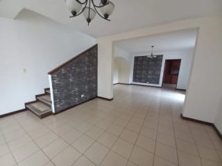 🏡 Venta de Casa en Carretera a El Salvador, Km 19.8 — Casa en Venta en Carretera a El Salvador, Guatemala, Ciudad — miniatura 10 de 17