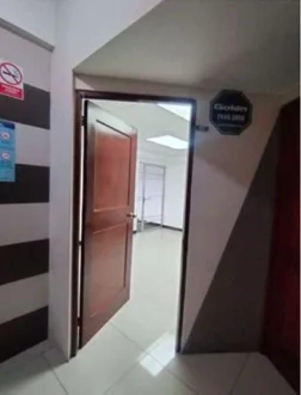 🏢 Oficina en Renta – Zona 13, Avenida Hincapié ¡Amplia, funcional y lista para usar! 📍 — Oficina en Alquiler en Zona 13, Guatemala, Ciudad — foto 7 de 7