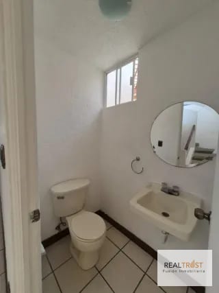 Vendo Casa en Providencia Entrada a San José Pinula KM. 18.5 Carretera al Salvador — Casa en Venta en San José Pinula, Guatemala, Ciudad — miniatura 12 de 15
