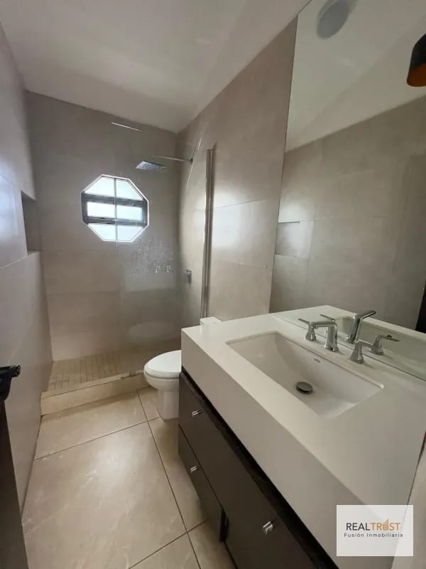 Casa en Venta Colinas de Arrazola km 17.5 Entrada a Olmeca — Casa en Venta en Carretera a El Salvador, Guatemala, Ciudad — foto 14 de 16