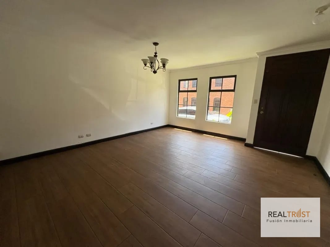 Casa en Venta Colinas de Arrazola km 17.5 Entrada a Olmeca — Casa en Venta en Carretera a El Salvador, Guatemala, Ciudad — foto 11 de 16