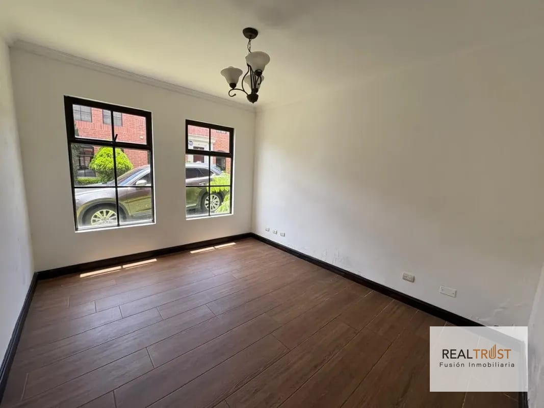 Casa en Venta Colinas de Arrazola km 17.5 Entrada a Olmeca — Casa en Venta en Carretera a El Salvador, Guatemala, Ciudad — foto 6 de 16