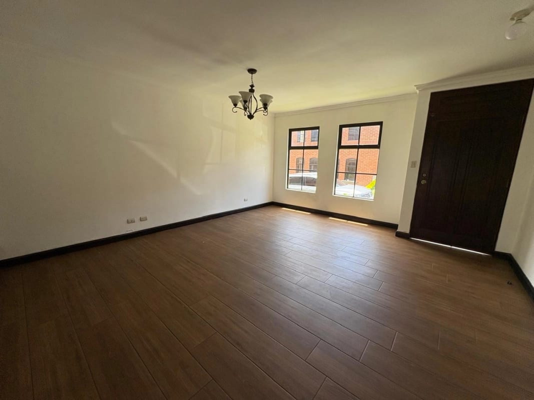 Casa en venta Colinas de Arrazola km 17.5 entrada a Olmeca — Casa en Venta en Carretera a El Salvador, Guatemala, Ciudad — foto 14 de 17