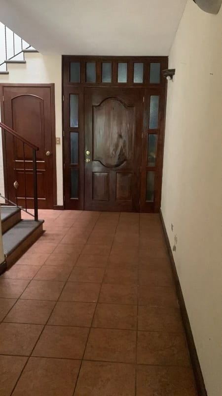 Casa en venta San Antonio Santa Catarina Pinula KM 16.5 — Casa en Venta en Santa Catarina Pinula, Guatemala, Ciudad — foto 2 de 8