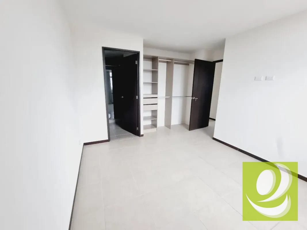Invierte con seguridad: Apartamento en Venta actualmente rentado en Zona 11 — Apartamento en Venta en San Jorge, Zona 11, Guatemala, Ciudad — foto 3 de 6