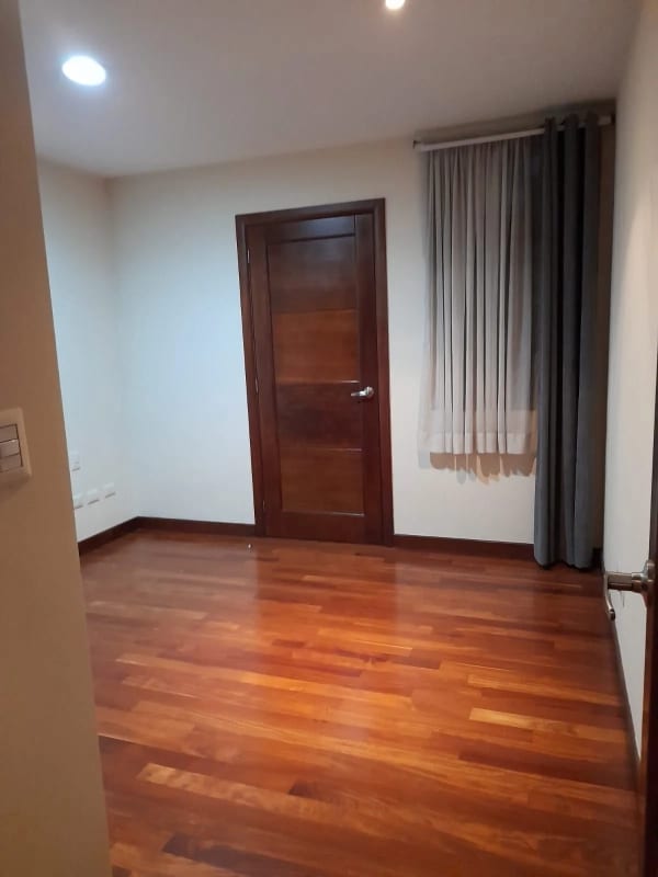 Apartamento en Venta, Mirafiori Zona 10, Guatemala — Apartamento en Venta en Mirafiori, Zona 10, Guatemala, Ciudad — foto 6 de 6