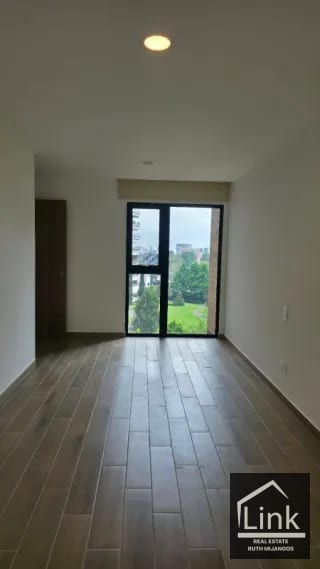 venta de Apartamento zona 14 PARQUE 14 — Apartamento en Venta en Parque 14, Zona 14, Guatemala, Ciudad — miniatura 6 de 9