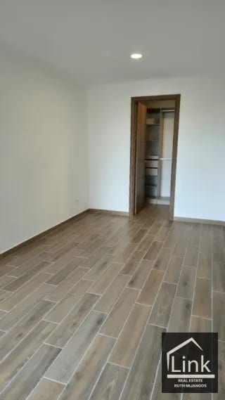 venta de Apartamento zona 14 PARQUE 14 — Apartamento en Venta en Parque 14, Zona 14, Guatemala, Ciudad — miniatura 5 de 9